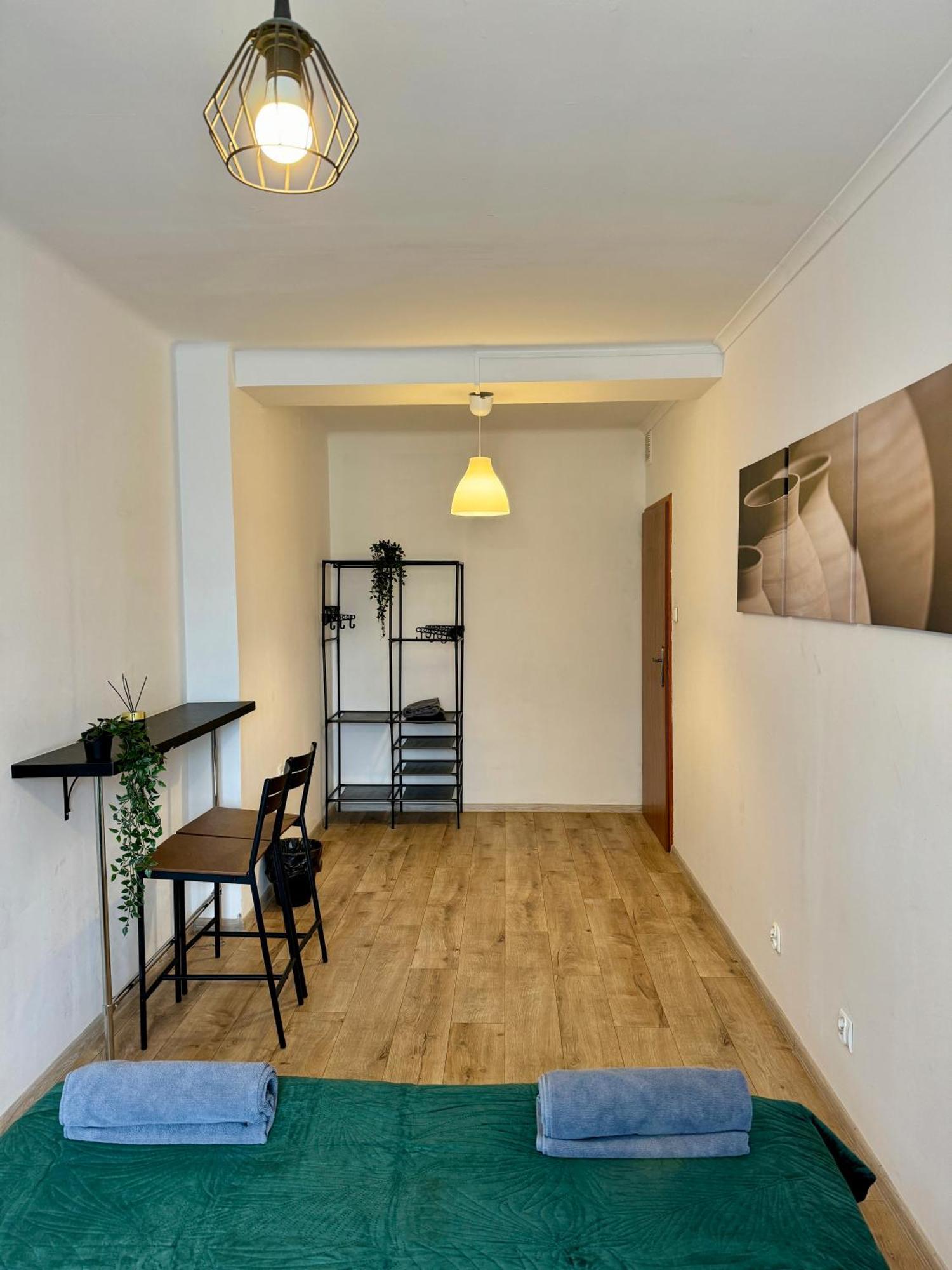 Well Apartment In Old Town Cracovia Esterno foto